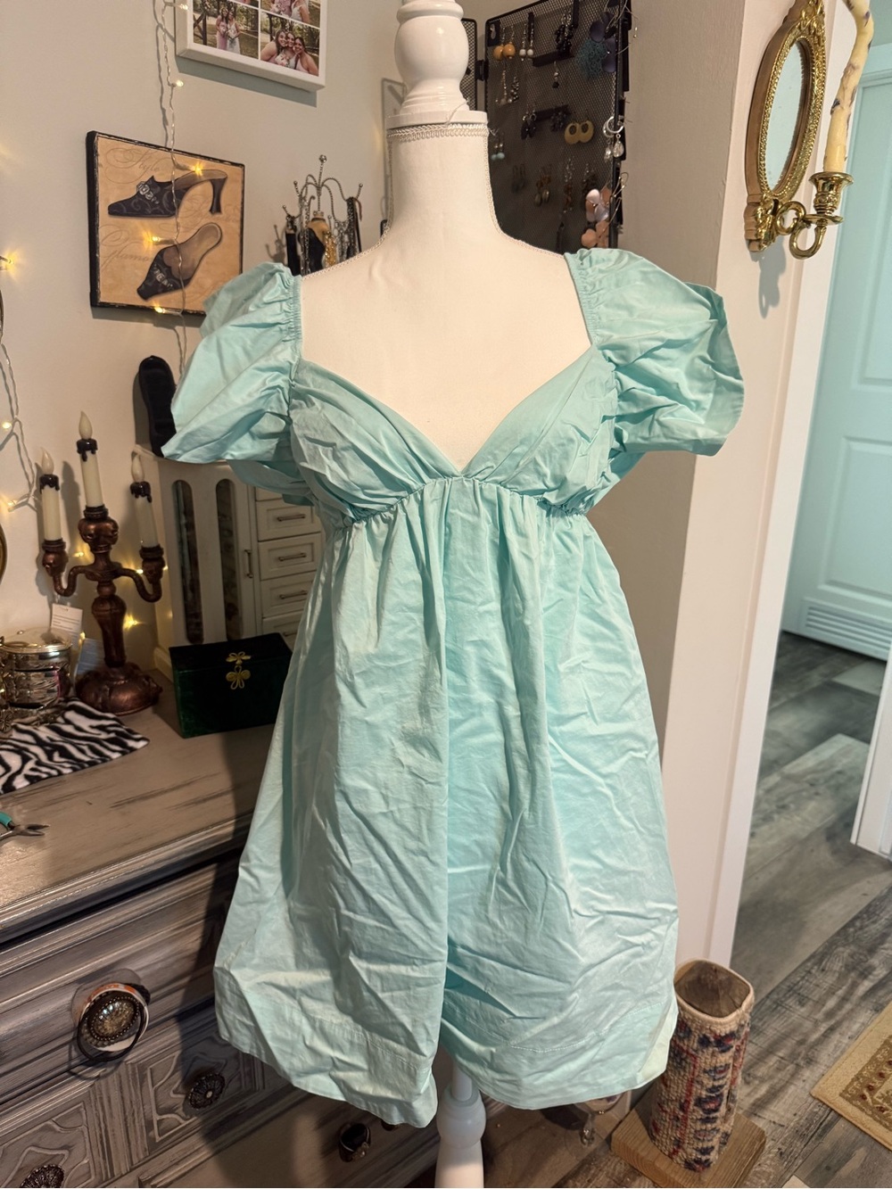 Mint Puff-Sleeve Empire Waist Mini Dress - Mint